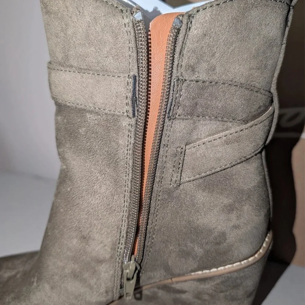ZODIAC Womens Ina Wedge Buckle Ankle Bootie Olive Green Microfiber 9.5 M - Picture 5 of 11